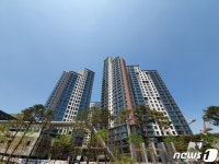 실거래가보다 4억5000만원 더 비싼 반포센트럴자이 보류지 팔릴까