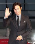 [부일영화상] 이병헌 내부자들 이어 남산의부장들로 男주연상, 묘한 인연