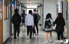 서울 중·고교 신입생 내년부터 30만원씩 입학준비금 받는다