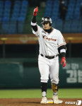 노시환 엄지척