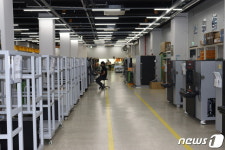 Made In Korea 불량률 제로 도전…세계 최고 X-ray 기술 갖춘 쎄크