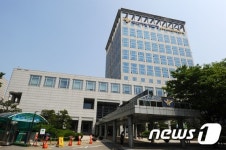 부산경찰, 전면 등교 맞춰 PC방·노래연습장 등 합동점검