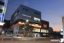안양시, 박달복합청사 준공…수영·농구장, 복지공간 등 갖춰