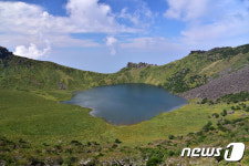 [제주Q&A] 한라산 산꼭대기 백록담 주소는 산 1번지?