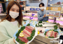 제철 방어회 맛보세요!