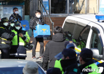 경찰, 사랑제일교회 압수수색