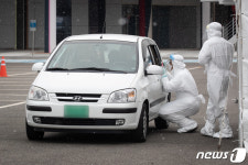 국내 코로나19 신규 확진 사상 최대...강릉 전 시민 대상 코로나 검사
