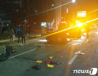 인천 서구 왕길동서 승용차 교각 충돌 후 전복…2명 사상