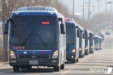 경북북부 제2교도소 들어가는 호송차량