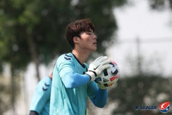 2020년 가장 많은 경기에 나선 축구선수는 송범근… 손흥민은?