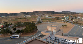 텅빈 호미곶 주차장