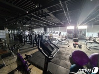 태권도장, 학원은 왜 안 닫아?…정부 돌봄 기능 위해