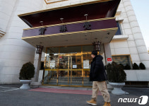 코로나에 문 닫은 하림각 적막감만…임차인 배려해줬더라면