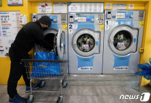 연일 한파 특보... 아파트는 세탁 대란 셀프 빨래방 인기
