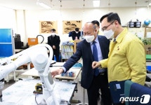 정종철 교육부 차관, 대구일마이스터고등학교 방문