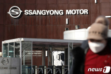 다시 혹독한 겨울 맞은 쌍용車