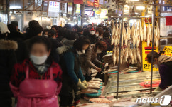 북적이는 부산 부전시장
