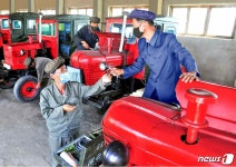 북한 농기계 수리·정비 잘하면 다수확의 기반