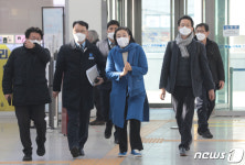 서울역 방문한 박영선