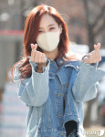 [뉴스1 PICK]유진, 봄향기 물씬나는 청청패션