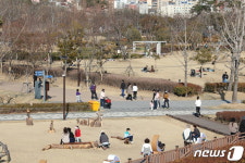 부산시민공원 찾은 나들이객