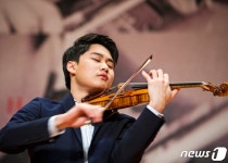바이올리니스트 양인모, 현의 유전학 앨범 발매…리사이틀도