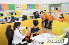 양천구 보건소에서 진행된 소방관 백신접종