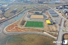 5천석 규모 장성 옐로우시티 스타디움 5월 완공