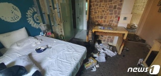 청주 우암동 모텔서 방화 추정 불…50대 남성 연기 흡입