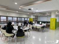 이게 복도야, 카페야 세종 종촌고, 복도가 커뮤니티공간으로