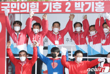 주호영 '박기홍 후보에게 힘을'