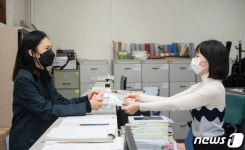 코로나 상황에도 묵묵히 학업 이어가는 이화인을 응원하며