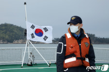 사고 해역으로 나서는 3015함