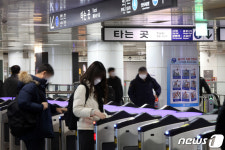 서울 지하철, 열차 위치 실시간 알림…1역 1승강기 도입 추진