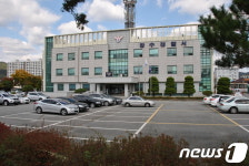 장수서 AZ 백신 맞은 경찰관 코로나19 확진…파출소 폐쇄