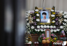 평택 안중백병원에 차려진 고 이선호씨의 빈소