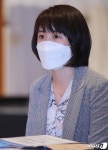 토론하는 강금란 성산일출봉농협 농산물산지유통센터장
