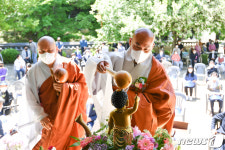 “코로나19 국난 극복 기원”…강원 곳곳서 석탄일 기념행사