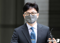 ‘독직폭행’ 혐의 정진웅 재판…한동훈 증인 출석