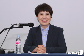 김은혜 