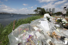 정민씨 사망 한달, 계속되는 추모 발걸음