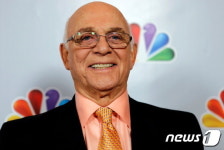 추억의 외화 사랑의 유람선 선장역 가빈 맥레오드 사망…향년 90세