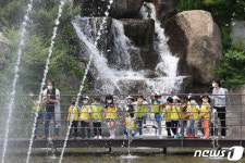 시원한 폭포 보러왔어요