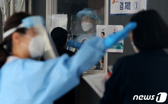 충북 밤새 8명 추가 확진…노래방 연쇄감염 지속