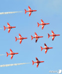 G7 정상회의 축하 비행하는 英 레드 애로우