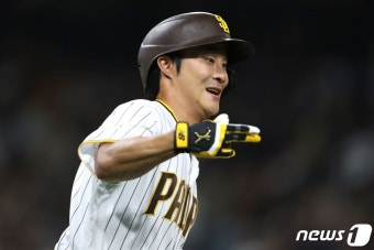 샌디에이고, 김하성의 커쇼 상대 홈런에 '열광'…