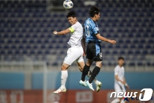 김진혁 조금 더 높이