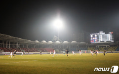 성남FC 코로나19 5명 추가 확진…최소 17명 확보돼야 경기 가능