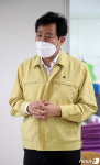 경로당 방역 상황 점검하는 오세훈