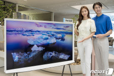 삼성전자, 라이프스타일 TV 더 세리프 65형 출시